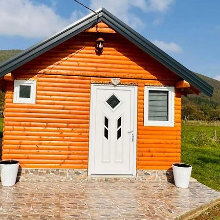 Apartman Visoko-Oaza Mira Exteriér fotografie