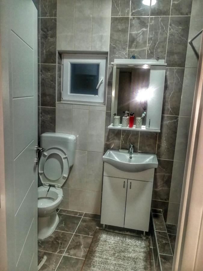 Apartman Visoko-Oaza Mira Exteriér fotografie