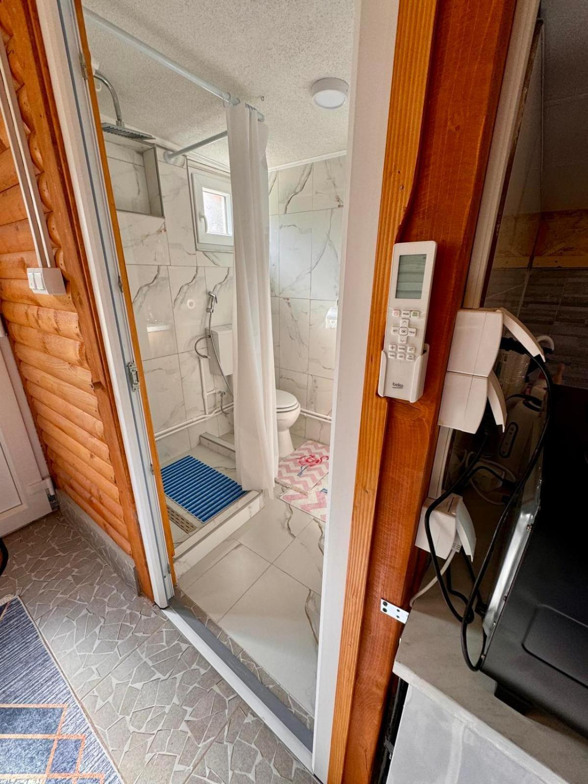 Apartman Visoko-Oaza Mira Exteriér fotografie